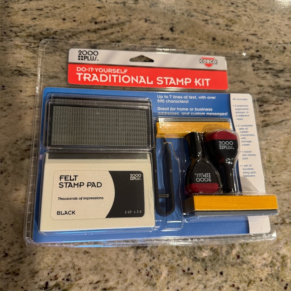 NWT. Traditional Stamp Kit with Black Ink Pad